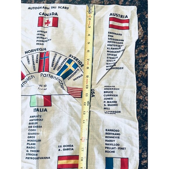 Autograph Ski Scarf Featuring International Flags & Names Vintage - Picture 5 of 5